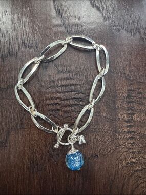 NWOT Sterling Silver Link Bracelet with Blue Glass Charm with Toggle Clasp